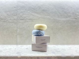 Arencia 아렌시아 솔티소다 샴푸바, 더 새틴 린스바 세트 — 4점을 준 리뷰어가 2021년 6월 올린 사용 사진