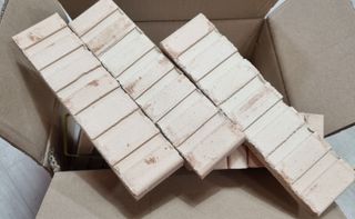 [신흥산업] 붙이는 벽돌 황토 파벽돌 230mm 45장,  욕실 인테리어 실내장식 셀프인테리어 — 4점을 준 리뷰어가 2023년 6월 올린 사용 사진