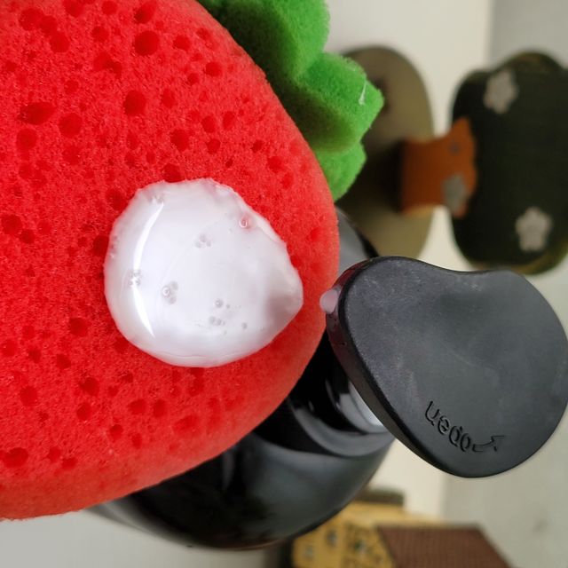위시스 네이처 앤 퍼퓸 바디워시 2종 (연꽃향/로즈블러썸향) 리뷰 사진