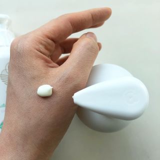 mom e 맘이 내추럴 베이비 케어 샴푸앤바스+로션 — 5점을 준 리뷰어가 2021년 1월 올린 사용 사진