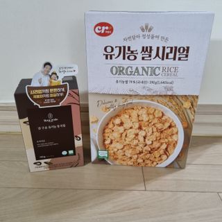 씨알푸드 유기농 쌀 시리얼 390g + 갓 구운 유기농 발아통곡물 150g — 5점을 준 리뷰어가 2021년 12월 올린 사용 사진
