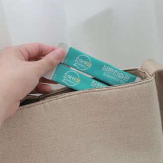 [유산균] 오마이락 장편한습관 프로바이오틱스 30P — 5점을 준 리뷰어가 2022년 11월 올린 사용 사진