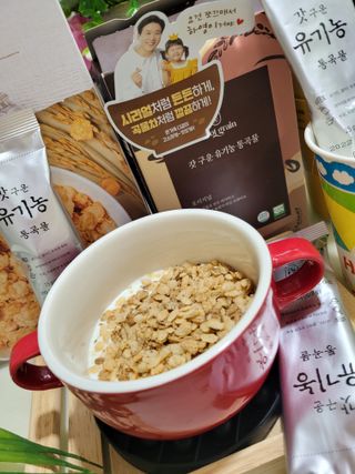 씨알푸드 유기농 쌀 시리얼 390g + 갓 구운 유기농 발아통곡물 150g — 5점을 준 리뷰어가 2021년 12월 올린 사용 사진