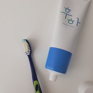 [심폐소생소] 무불소 임산부 천연 치약 — 4점을 준 리뷰어가 2021년 12월 올린 사용 사진