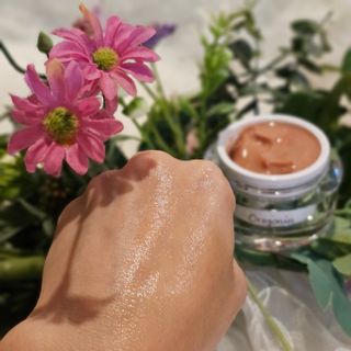 (주)닥터오레고닌 오레고닌 리제너레이티브 크림 — 4.5점을 준 리뷰어가 2023년 10월 올린 사용 사진