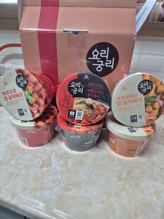 나우  [요리궁리] B타입 ( 매콤, 치즈, 매콤까르보 ) 꽃떡볶이 6개입 세트 — 5점을 준 리뷰어가 2025년 3월 올린 사용 사진