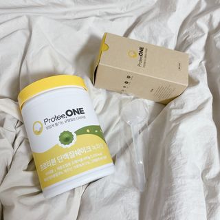 프로티원 단백질쉐이크 녹차맛 2주분 1통+보틀 — 5점을 준 리뷰어가 2021년 5월 올린 사용 사진