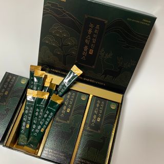 서울약사신협_프리미엄 진 녹용스틱 플러스10g x 30포 — 5점을 준 리뷰어가 2021년 7월 올린 사용 사진