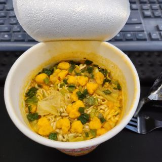 NISSIN 닛신 컵누들  4종 - 씨푸드오리지날, 씨푸드 스파이시, 씨푸드 커리, 씨푸드 XO소스 — 5점을 준 리뷰어가 2022년 12월 올린 사용 사진