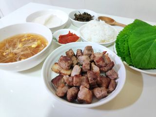 찐신선 한끼한팩 미국 냉동 목살 & 네덜란드 냉동 삼겹살 SET — 4점을 준 리뷰어가 2021년 10월 올린 사용 사진
