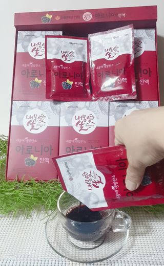 서울약사신협_내몸애생발란스아로니아_70ml x 30포 — 5점을 준 리뷰어가 2021년 6월 올린 사용 사진