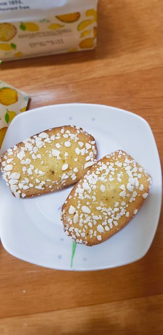 [메종콜리브리] 프랑스 마들렌 메종콜리브리 레몬 마들렌 2팩 — 5점을 준 리뷰어가 2022년 2월 올린 사용 사진