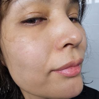 [후르디아] 눈시림없는 올영 립앤아이 리무버 — 5점을 준 리뷰어가 2024년 4월 올린 사용 사진