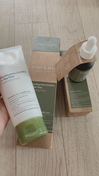 마리엔메이 센서티브 수딩 젤 크림 + 어성초 티트리 추출물 세럼 + 어성초 티트리 모공 클렌징 폼 — 5점을 준 리뷰어가 2021년 8월 올린 사용 사진