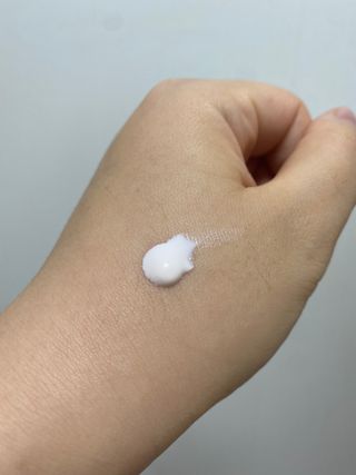 보타니티 촉촉수분자차 아쿠아핏 선 에센스 50ml + 보송톤업자차 징크 선 로션 50ml SPF50+ PA++++ (4/25) — 5점을 준 리뷰어가 2022년 4월 올린 사용 사진
