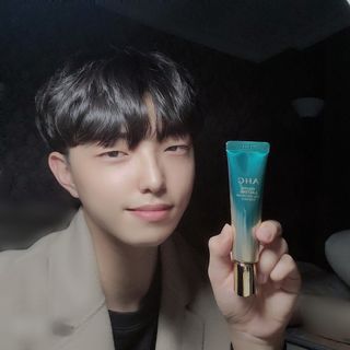 [NEW 탄력유턴 아이크림] AHC 유스 래스팅 리얼 아이크림 포 페이스 — 5점을 준 리뷰어가 2021년 3월 올린 사용 사진