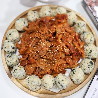 [닭집아들] 직화무뼈닭발 & 직화오돌뼈 — 5점을 준 리뷰어가 2023년 7월 올린 사용 사진