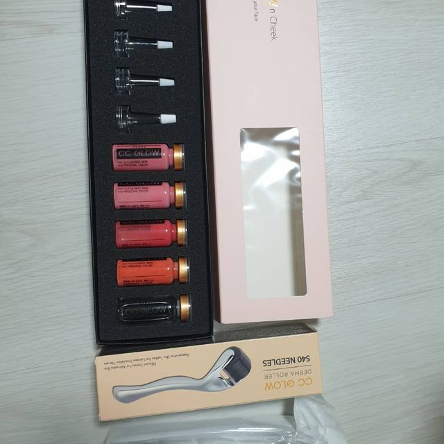 [씨씨글로우] 앤 치크 MCTS앰플 5입 + 더마롤러 리뷰 사진