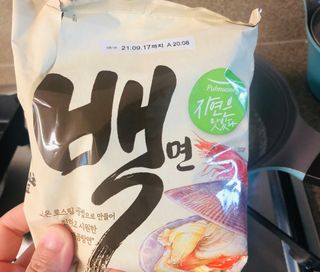 [풀무원] 자연은맛있다 정면, 백면, 홍면  세트 — 4점을 준 리뷰어가 2021년 4월 올린 사용 사진