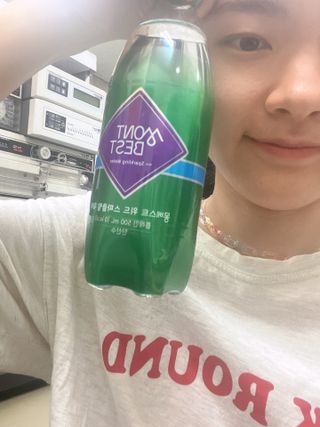 몽베스트 Montbest with Sparkling water Plain 20병 — 3점을 준 리뷰어가 2022년 7월 올린 사용 사진