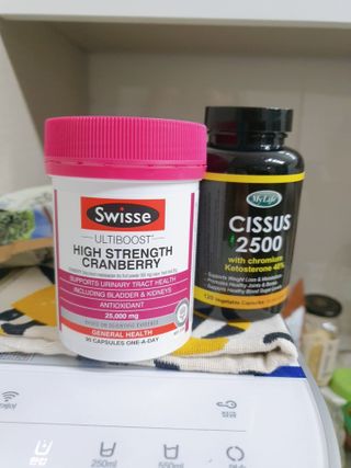 Swisse 스위스 고함량 크랜베리 25000mg 90정 — 5점을 준 리뷰어가 2021년 2월 올린 사용 사진