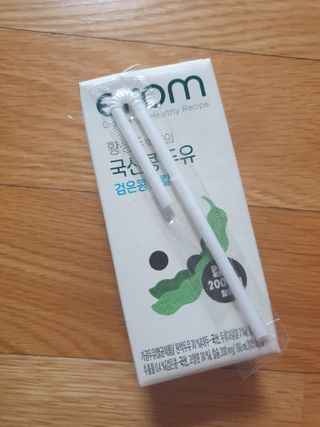 이롬 erom 황성주박사의 국산콩 두유 검은콩 고칼슘 — 5점을 준 리뷰어가 2020년 12월 올린 사용 사진