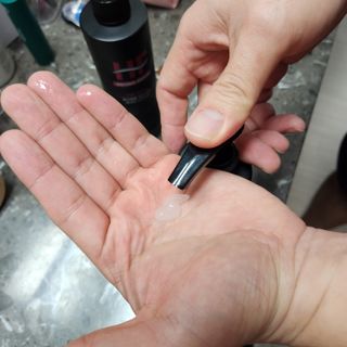 웰피아생활건강 웰피아 올인원 남성화장품 옴므페론 — 5점을 준 리뷰어가 2023년 1월 올린 사용 사진