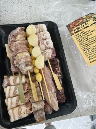 [다물꼬치] 모듬꼬치 10개 +데리야끼소스120g+매운고추소스120g — 5점을 준 리뷰어가 2021년 10월 올린 사용 사진