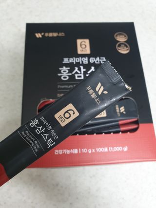 [푸름웰니스] 프리미엄 6년근 홍삼스틱 3mg x 100포 — 5점을 준 리뷰어가 2022년 2월 올린 사용 사진
