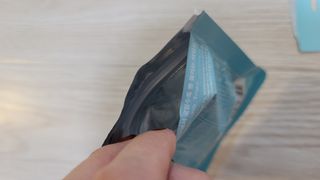 입 냄새 완화에 도움을 주는 에티켓 캔디 앳캔디 스트롱민트 — 5점을 준 리뷰어가 2021년 1월 올린 사용 사진