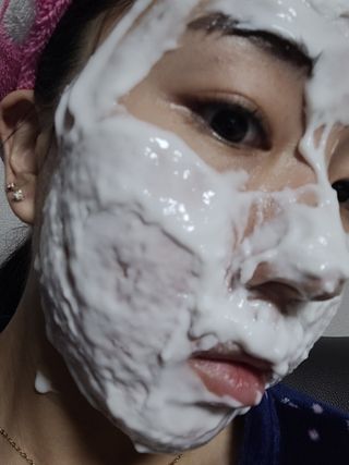 메디필 레드 락토 콜라겐 모델링 팩 — 5점을 준 리뷰어가 2021년 3월 올린 사용 사진