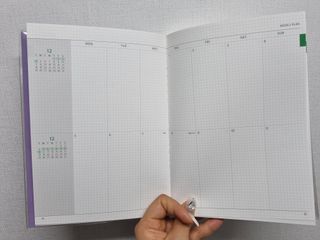 리훈 2023년 아이라이크 모눈 다이어리 미니달력 세트 — 5점을 준 리뷰어가 2022년 11월 올린 사용 사진