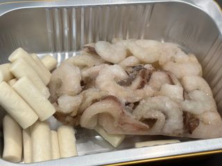 화끈한녀석들 새오똥400g 새우,오징어,똥집 볶음요리 소스,밀떡, 참기름 포함 — 5점을 준 리뷰어가 2022년 12월 올린 사용 사진