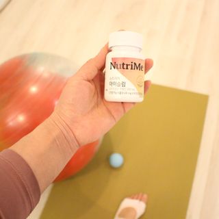 뉴트리미 마이슬림 녹차 카테킨 다이어트 보조제 60정 1달분 — 5점을 준 리뷰어가 2023년 2월 올린 사용 사진