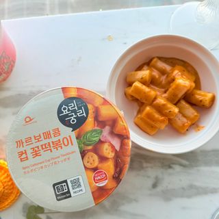 프리 [요리궁리] 타입 B (매콤,치즈,매콤까르보) 꽃떡볶이 6개입 세트 — 5점을 준 리뷰어가 2025년 2월 올린 사용 사진