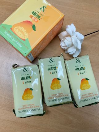 비타앤C 레몬맛, 망고맛 — 3.5점을 준 리뷰어가 2021년 7월 올린 사용 사진