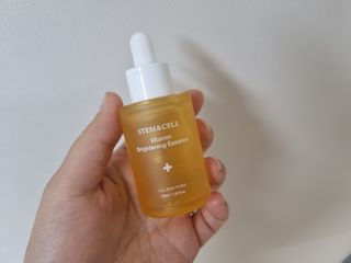 체르엠 스템앤셀 비타민 브라이트닝 에센스 30ml 1개 — 4점을 준 리뷰어가 2021년 10월 올린 사용 사진