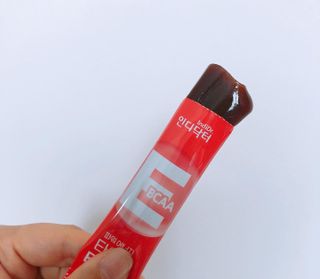 [인디닥터] 타이탄 BCAA 프로틴 젤리스틱 — 4.5점을 준 리뷰어가 2022년 5월 올린 사용 사진