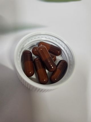 프리마인 홍삼의 강력한 에너지, 이제는 흡수율을 높인 최첨단 캡슐로 간편하게 초고속 충전하세요. — 5점을 준 리뷰어가 2022년 4월 올린 사용 사진