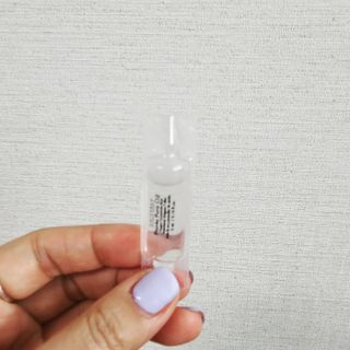 유니베르소 산소앰플 7일 집중케어 앰플 — 5점을 준 리뷰어가 2021년 5월 올린 사용 사진