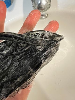 프리마인 더이상 뻣뻣하고 효과없는 탈모샴푸는 NO. 근본부터 케어하는 셀베이스 그린티샴푸(500ml) — 5점을 준 리뷰어가 2023년 4월 올린 사용 사진