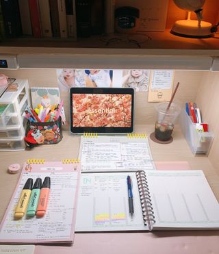 리훈 여러분의 오늘을 채워나갈 수 있도록 도와줄 오늘공부 1년용 스터디플래너 — 4.5점을 준 리뷰어가 2021년 4월 올린 사용 사진