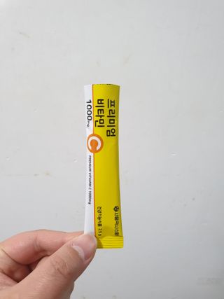 서울약사신협 프리미엄비타민C1000_2.5G x 100포 — 5점을 준 리뷰어가 2021년 1월 올린 사용 사진
