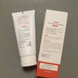 바디셀런스 벤토나이트 데일리 약산성 딥클렌징폼 120ml — 5점을 준 리뷰어가 2022년 1월 올린 사용 사진