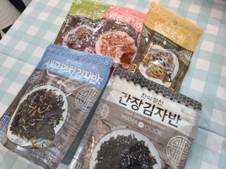 하나마이 [마마쿡] 전 청와대 천상현 셰프의 밑반찬  5종세트(소고기 장조림+연근조림+진미채+간장김자반+새우김자반) — 5점을 준 리뷰어가 2023년 4월 올린 사용 사진