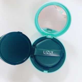 리즐리 씨슬릭 톤업 쿨링 쿠션 15g — 4점을 준 리뷰어가 2021년 7월 올린 사용 사진