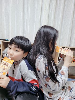 [몸엔용] 우리 아이 건강간식, 달콤한 녹용곤약젤리 디어팡 4종 — 5점을 준 리뷰어가 2022년 4월 올린 사용 사진