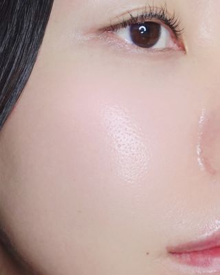스킨큐어 산다화 비타민c 화이트닝 에센스 30ml — 5점을 준 리뷰어가 2021년 8월 올린 사용 사진
