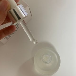 브에노 파리퀸 윌 페이스 오일 — 5점을 준 리뷰어가 2021년 8월 올린 사용 사진