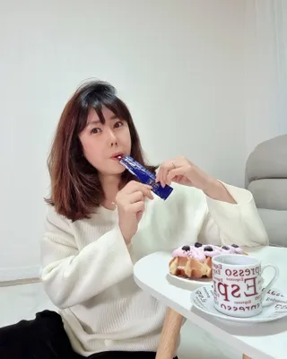 참앤들황토농원 맛있게 탱글탱글! 탱글석류 어린저분자 콜라겐 젤리스틱 1박스 ♥총 50포♥ — 5점을 준 리뷰어가 2023년 2월 올린 사용 사진